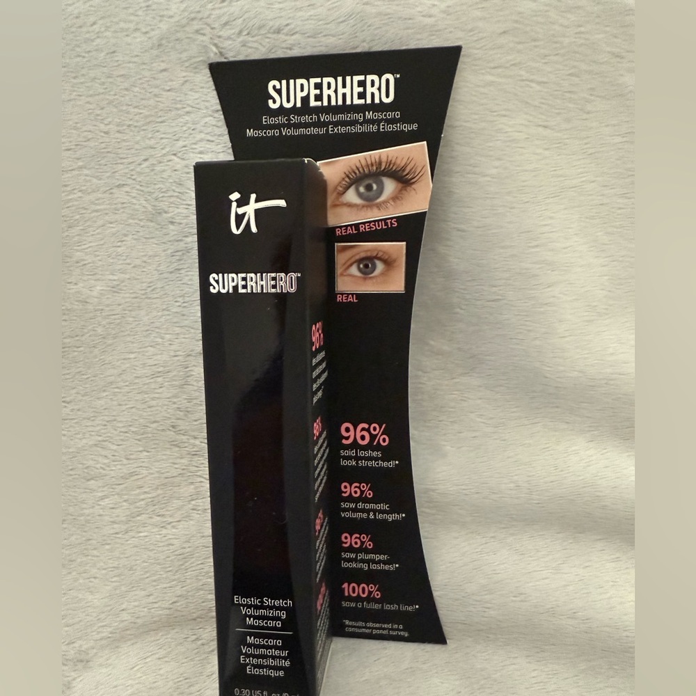 💋NWT IT Cosmetics Superhero Lash Transforming Power Mascara in Black💋